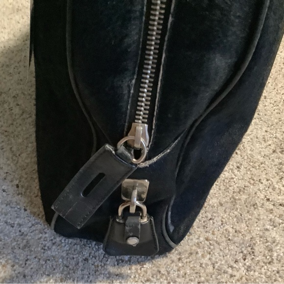 Prada- Vintage Travel Bag Black Calf Hair. - Picture 7 of 16